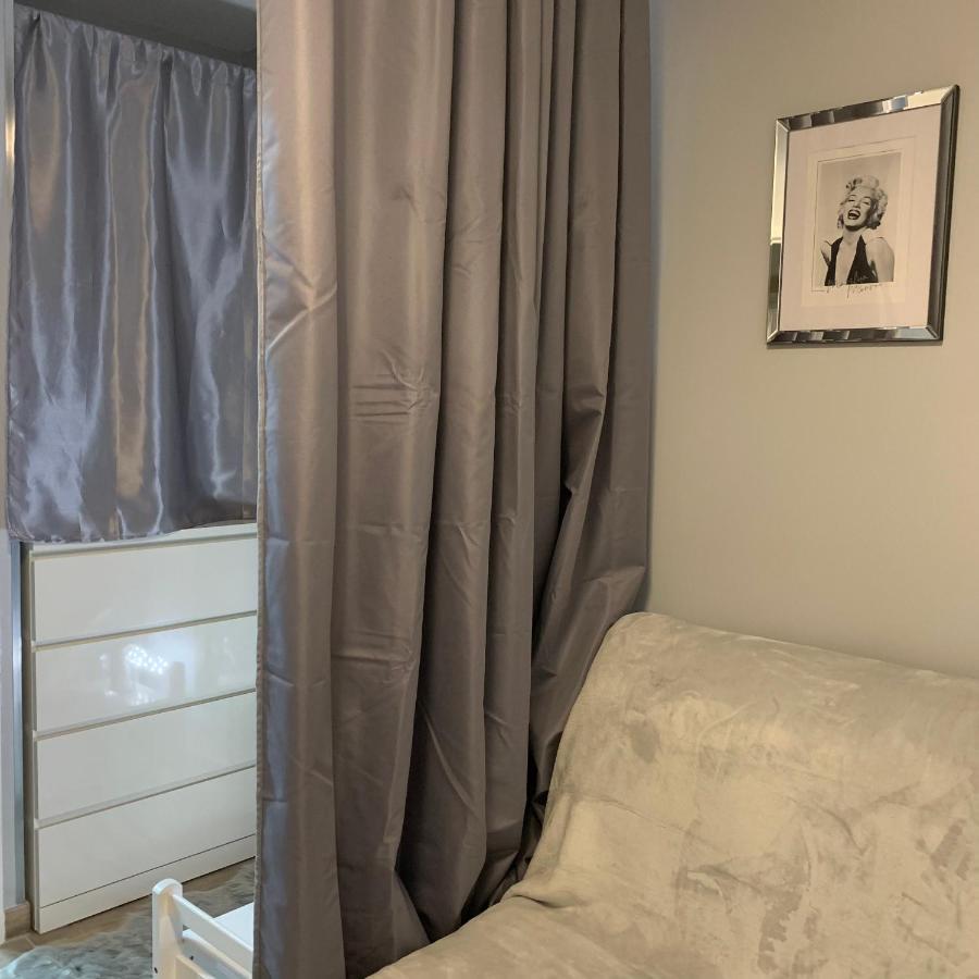 Studio Climatise Avec Piscine Saint-Raphaël Esterno foto